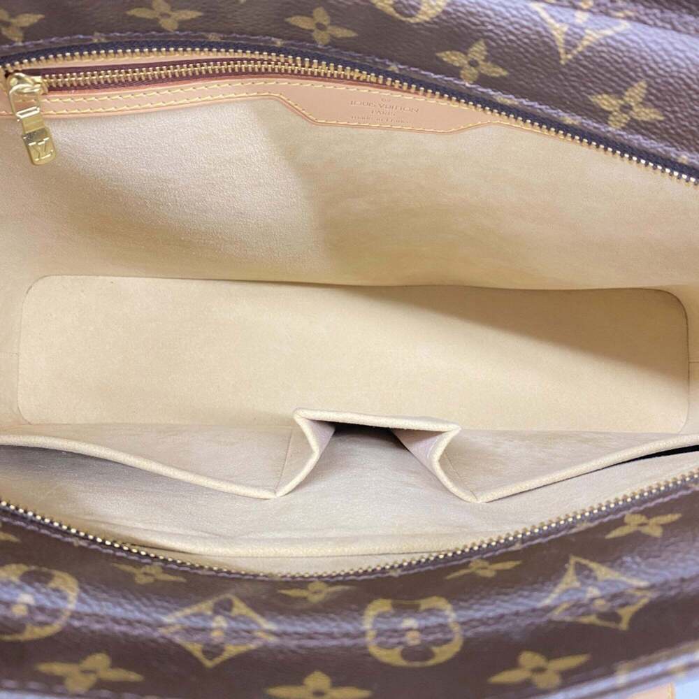 LOUIS VUITTON Brown Monogram Tote Bag - Picture 4 of 9